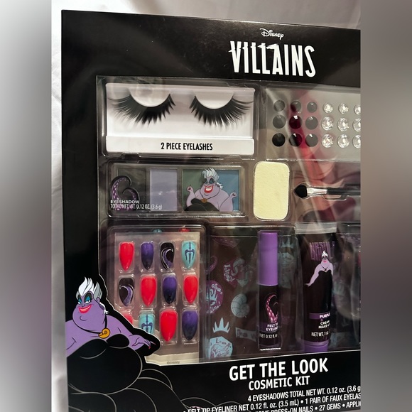 Disney Villans Ursula 37Pcs MakeUp Set Brand New Never Opened. - Picture 4 of 9